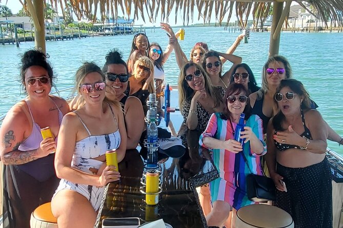 1,5h Tiki Tour with Unlimited Alcoholic Drinks, Clearwater Beach - Meeting at Slip 8 near Clearwater Harbor