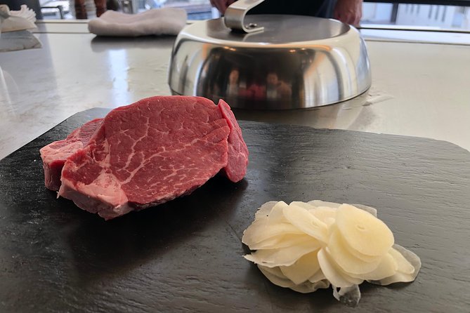1-Day Kobe Highlights Tour including Sake Tasting - Lunch, shopping, and the gaps in the schedule
