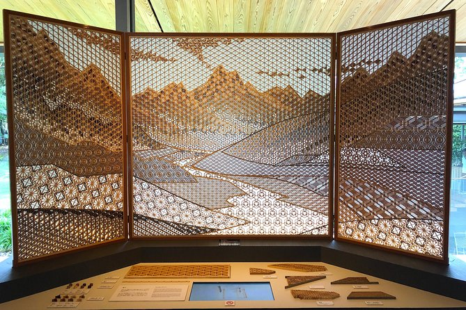 1-Day Kobe Highlights Tour including Sake Tasting - Nunobiki Herb Garden and the view over Kobe