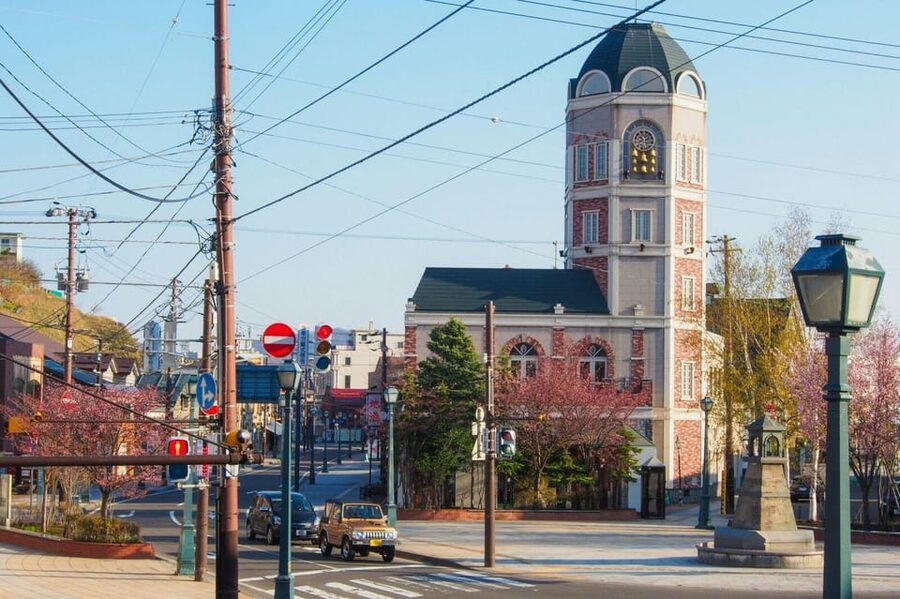 1-Day Tour Sapporo: The port city of Otaru & Local Brewery - The Otaru Steam Clock Keeps Time in Style