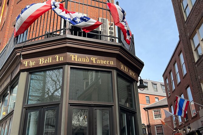 2 Hour Historic Pub Crawl in Boston - Starting at Faneuil Hall at 6:30 pm