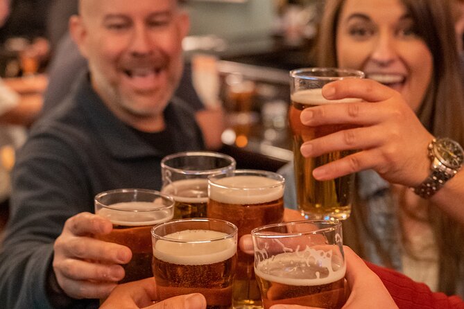 2 Hour Historic Pub Crawl in Boston - The guides make the difference