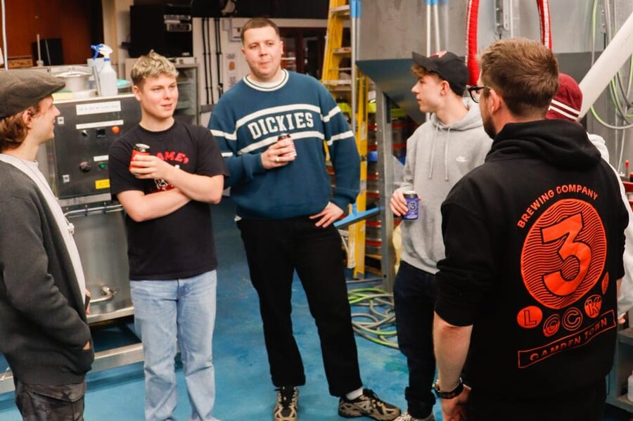 3 Locks Brewing Company: Guided tasting and brewery tour - The guides shape the mood