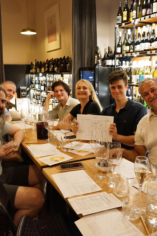 8-Tier Hungarian Wine Tasting in a Cozy Downtown Wine Bar - What the Bortodoor tasting is really like