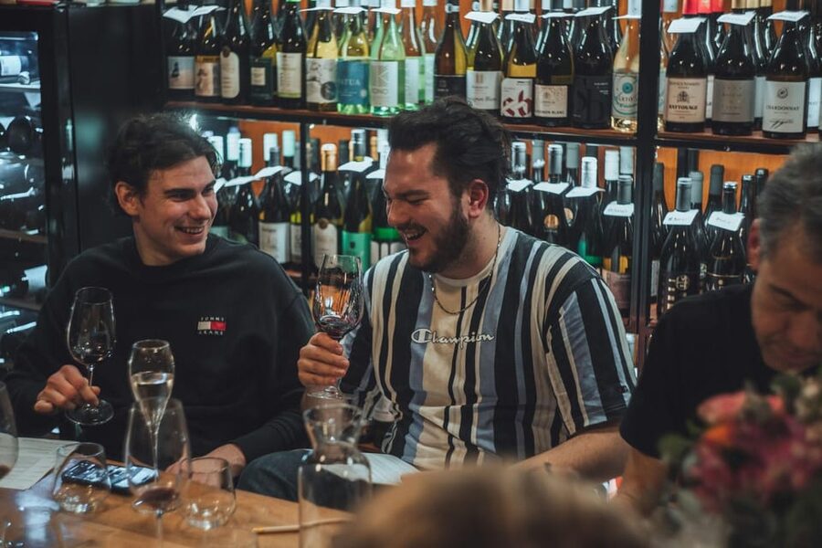8-Tier Hungarian Wine Tasting in a Cozy Downtown Wine Bar - The eight-pour route through Hungarian wine