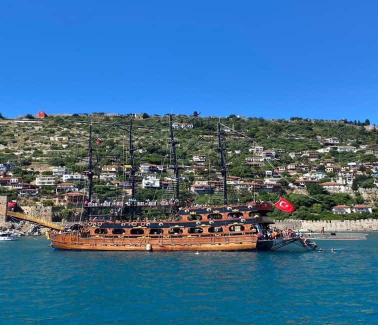 Alanya: Luxury Pirate Boat with Lunch & Unlimited Drinks - Key points at a glance