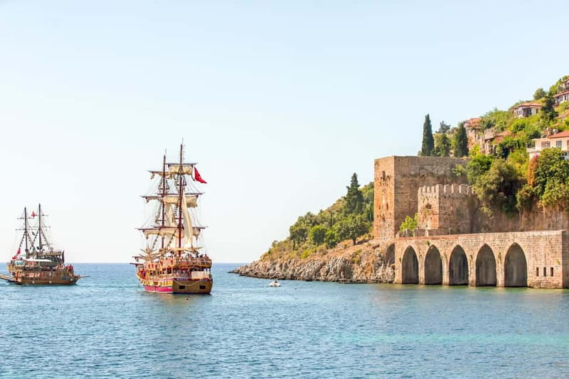 Alanya: Pirate Boat with Transfer, Lunch & Unlimited Drinks - Price, timing, and what the $17 really buys