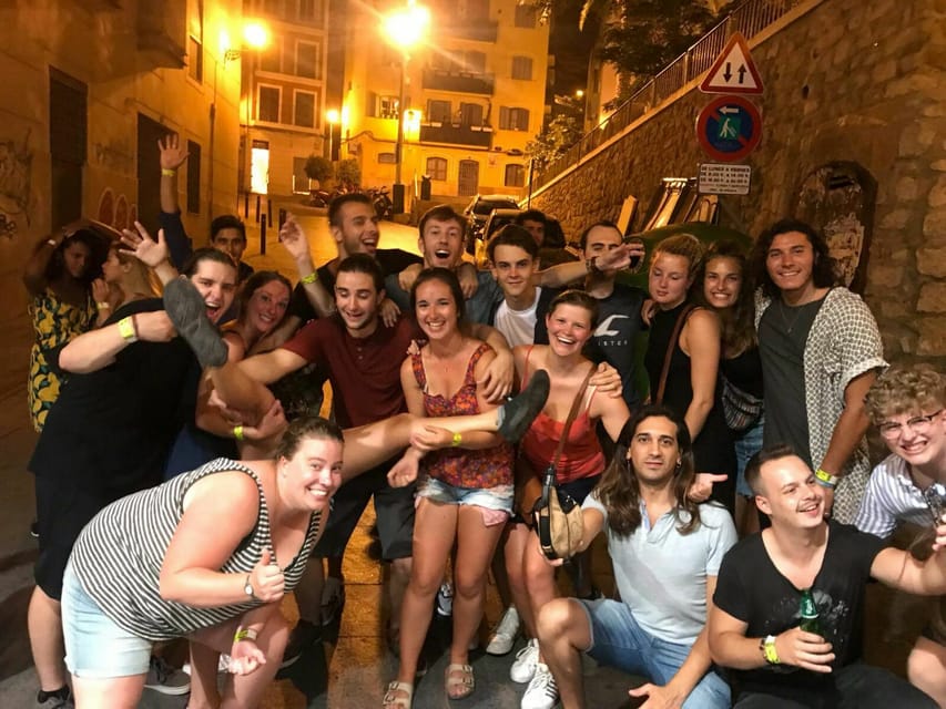 Alicante: Guided Pub Crawl with Shots and Beer - Three Bars, One Alicante Night