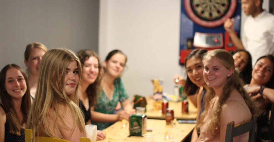 Alicante: Guided Pub Crawl with Shots and Beer - A Mojito at the Second Bar