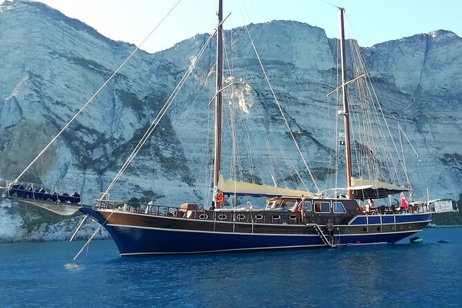 All Day Cruise -3 Islands to Agistri,Moni, Aegina with lunch and drinks included - Greek lunch with wine, beer, and plenty of choices