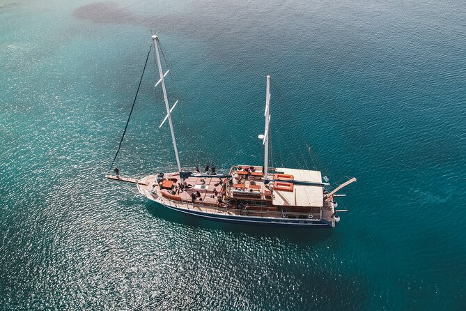 All Day Cruise -3 Islands to Agistri,Moni, Aegina with lunch and drinks included - Aegina: pistachios, temples, and harbor life