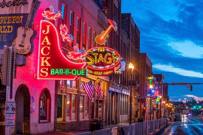 All-Inclusive Pub Crawl with Moonshine, Cocktails, and Craft Beer - Key points to know before you go