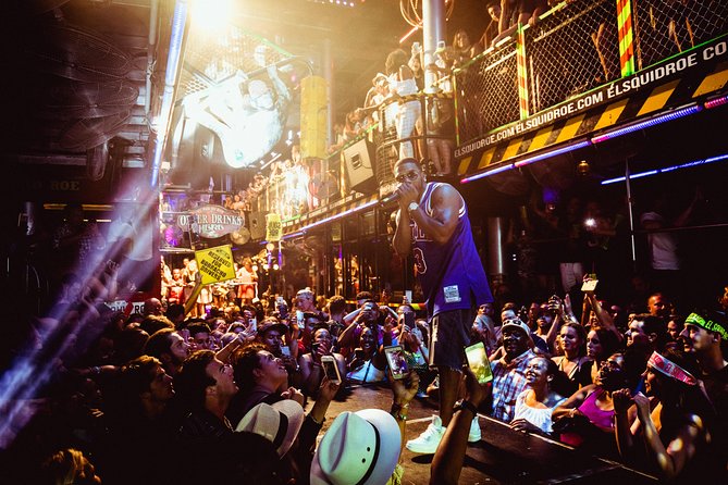 All you can drink (3 hrs) - El Squid Roe Los Cabos - Choosing the right night for the experience