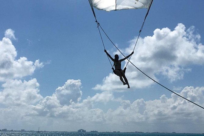 Amazing tour to the beauty Isla Mujeres with Snorkel and open bar - Snorkeling in the Mexican Caribbean