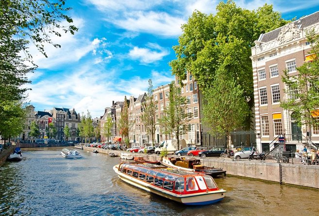 Amsterdam: Canal Booze Cruise with Unlimited Drinks Option - Key points to know before booking