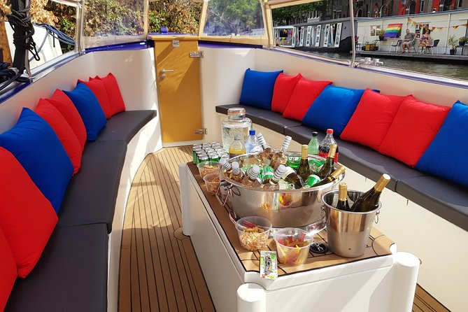 Amsterdam: Canal Booze Cruise with Unlimited Drinks Option - Why this one-hour cruise works well