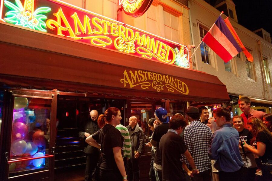 Amsterdam: City Center Bar Crawl and Nightlife Experience - What is included, and what is not