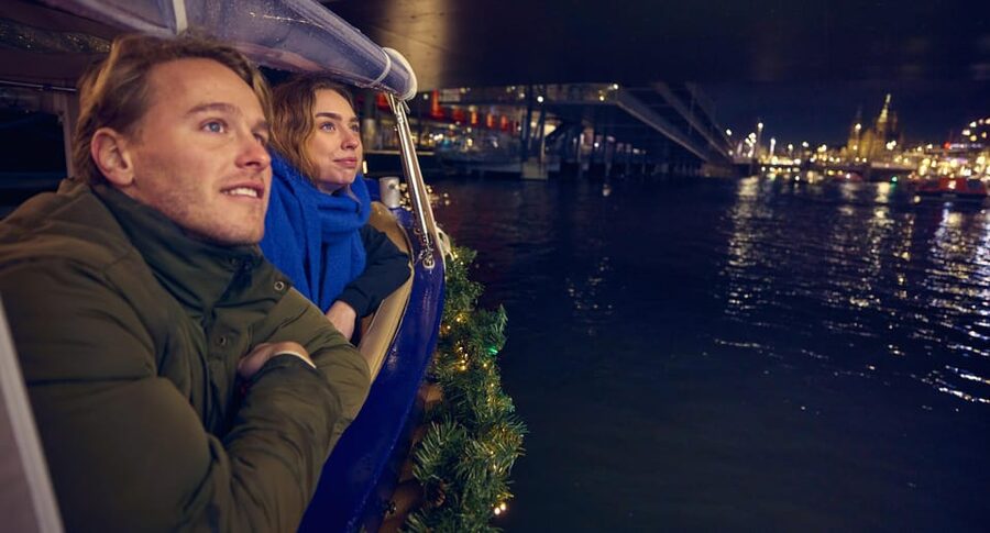 Amsterdam: Cozy Evening Canal Cruise With Open Bar Option - The Magere Brug and the Amstel connection