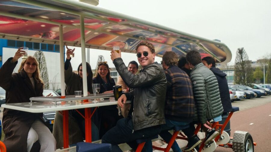 Amsterdam: Dutch Beer Bike Blast Tour with Onboard Bar - What kind of Amsterdam experience is this?