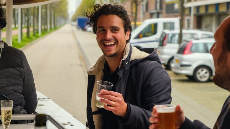 Amsterdam: Dutch Beer Bike Blast Tour with Onboard Bar - Meeting at Rhoneweg 1