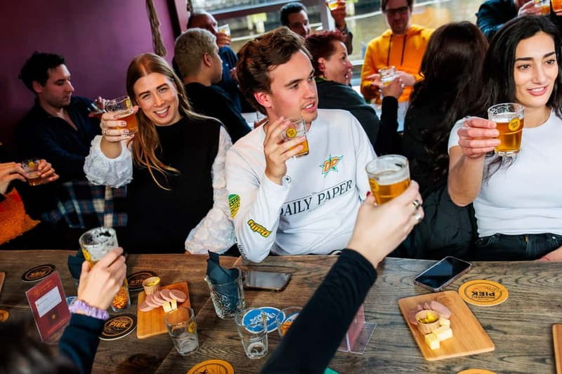 Amsterdam: Guided Craft Beer Tasting with cheese and snacks - Who should book this tasting?