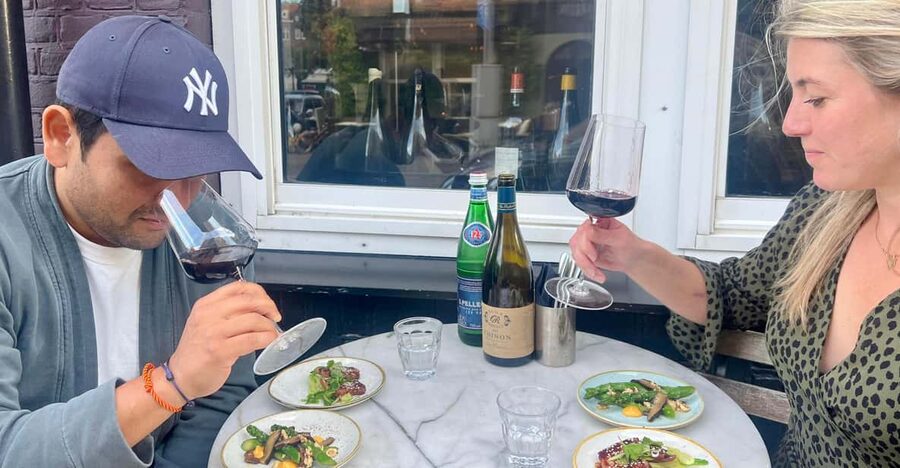 Amsterdam: High Wine at wine bar Paskamer, 3-rounds - Three rounds built around pairing