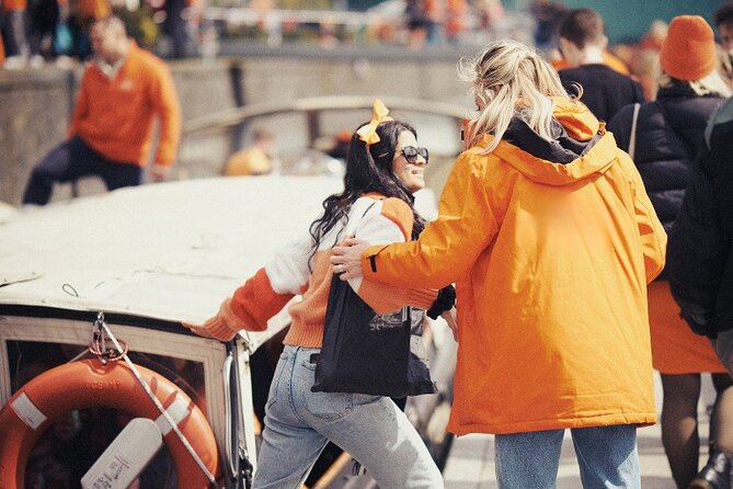 Amsterdam King’s Day Boat Party with Unlimited Drinks 2026 - What the $90.31 price really covers