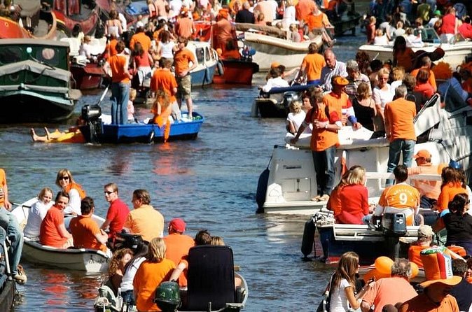 Amsterdam: Kingsday Party Cruise including Drinks - Who should book this cruise?