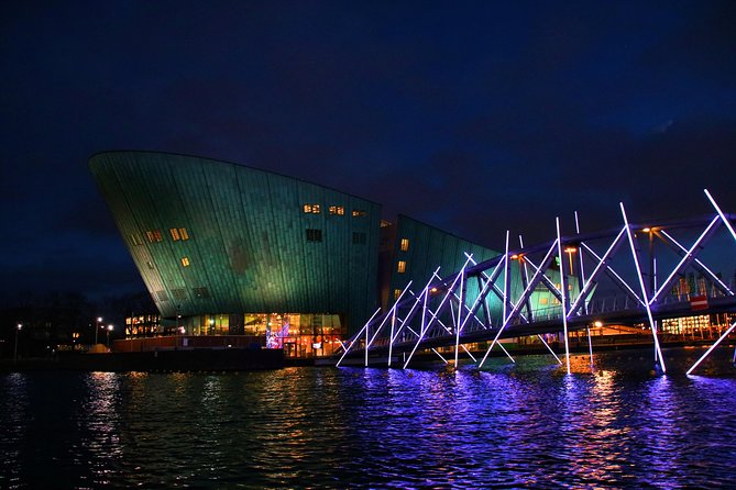 Amsterdam: Light Festival Cruise with Unlimited Drinks Option - A short cruise with a big Amsterdam view
