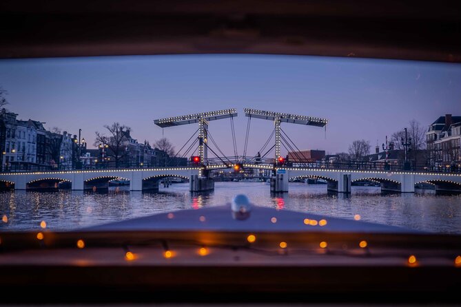 Amsterdam: Light Festival Shared Boat with unlimited drinks - What makes this canal cruise worth considering