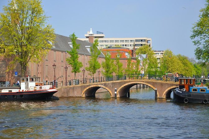 Amsterdam Private Boat Tour with Unlimited Drinks - What the Private Cruise Actually Gives You