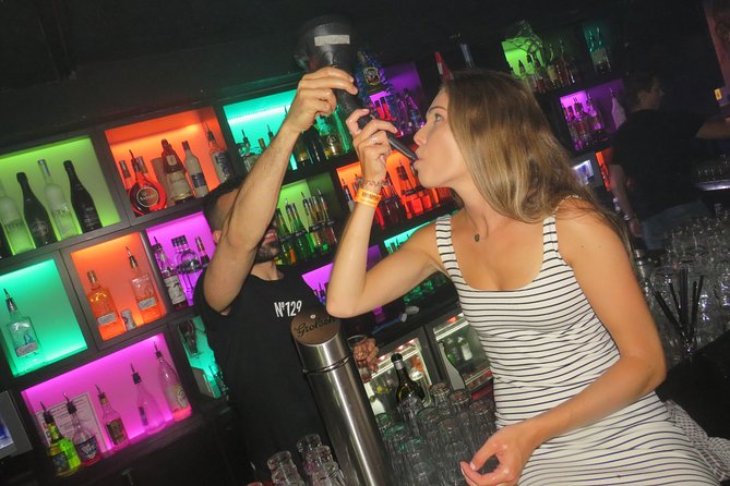 Amsterdam Red Light District Pub Crawl - Practical details that can change your night