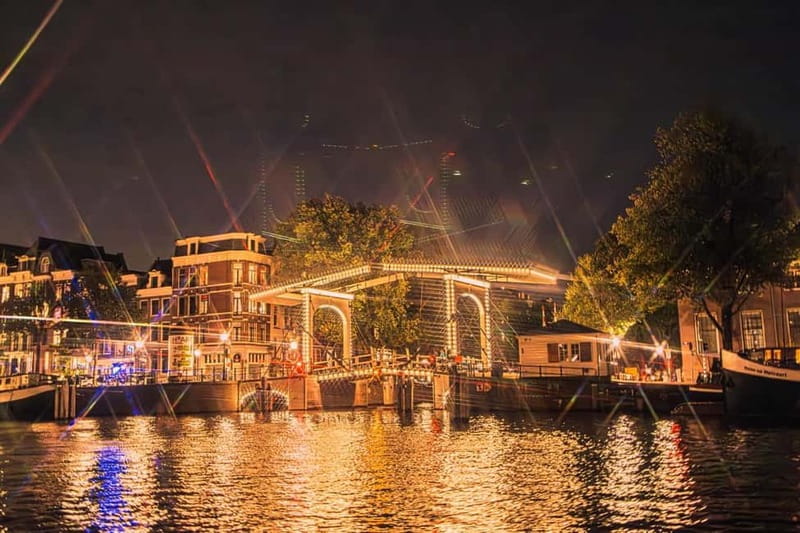 Amsterdam: The Bulldog Boat Smoke and Booze Cruise - Small details that can make the ride better