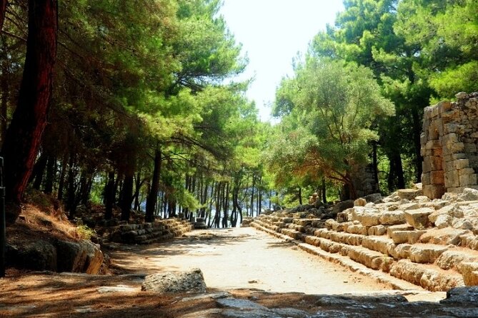 Antalya / Kemer : Mega Star Party Boat Trip w/ Lunch & Transfer - Kiris Bay and Cennet Bay: swimming over sightseeing