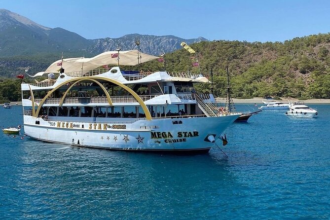 Antalya / Kemer : Mega Star Party Boat Trip w/ Lunch & Transfer - Who will enjoy this Antalya boat trip