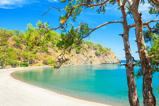 Antalya / Kemer : Mega Star Party Boat Trip w/ Lunch & Transfer - Booking, weather, and cancellation details