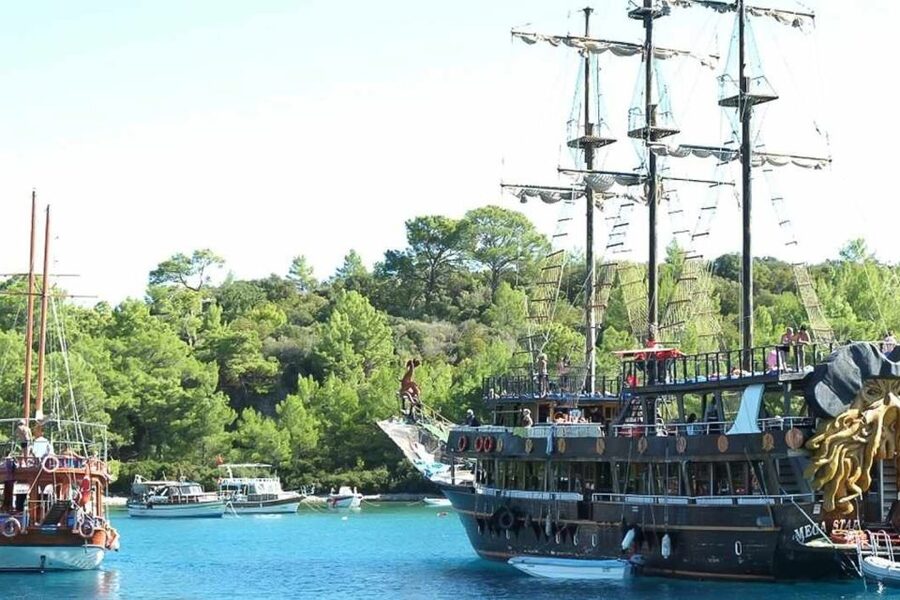 Antalya/Kemer: Pirate Party Boat Trip w/Lunch incl. Transfer - Key points to know before booking