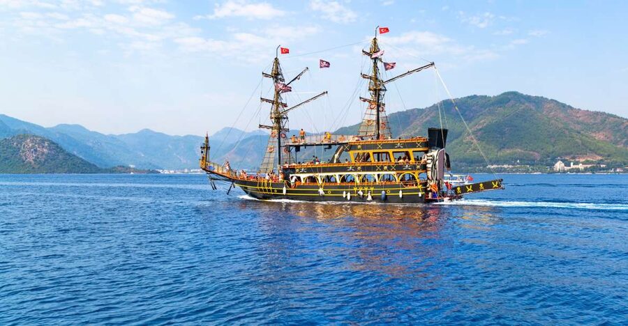 Antalya/Kemer: Pirate Party Boat Trip w/Lunch incl. Transfer - What the $17 price really gives you