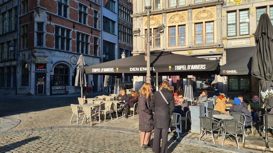 Antwerp: Pub Crawl in the Historical City - Starting in Antwerp’s old town at 3 PM