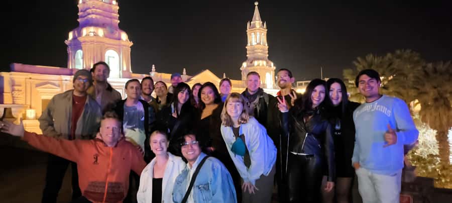 Arequipa: Pub Crawl with Skip-The-Line Access and Drinks - What VIP access really adds