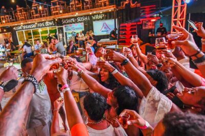 Aruba Nightlife and Barhopping on Chogogo Party Bus