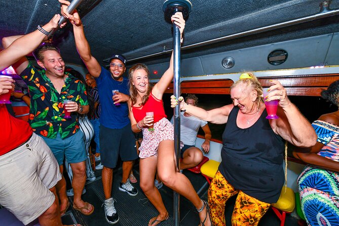 Aruba Nightlife and Barhopping on Chogogo Party Bus - Stop two and the changing route