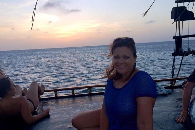 Aruba Sunset Jolly Pirate Sail with Open Bar - The rope swing and swimming stop