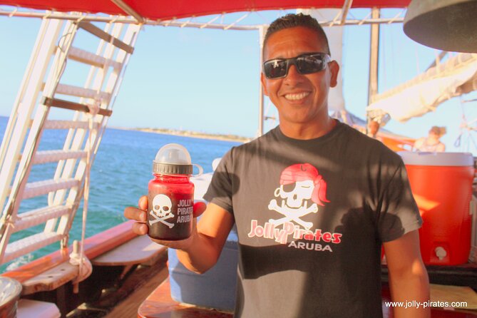 Aruba Sunset Jolly Pirate Sail with Open Bar - Sunset views, music, and the evening mood