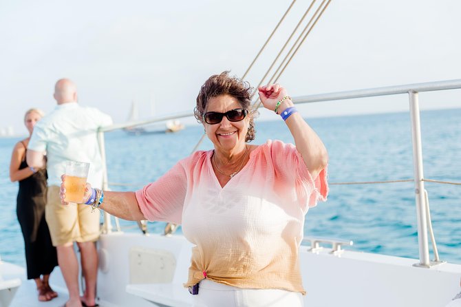 Aruba Sunset Sail with Appetizers and Open Bar - Is $92 a Fair Price?