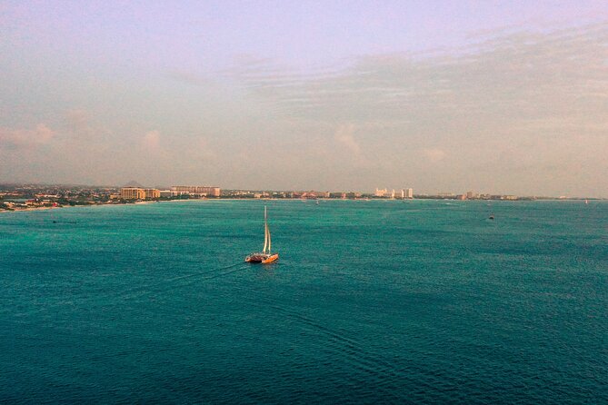 Aruba Sunset Sail with Open Bar - Is $112 a fair price?