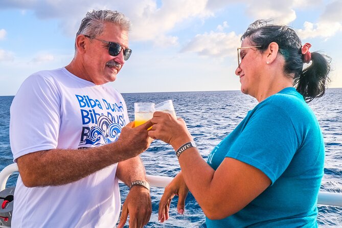 Aruba Sunset Sail with Open Bar - Who will enjoy this sunset sail most?