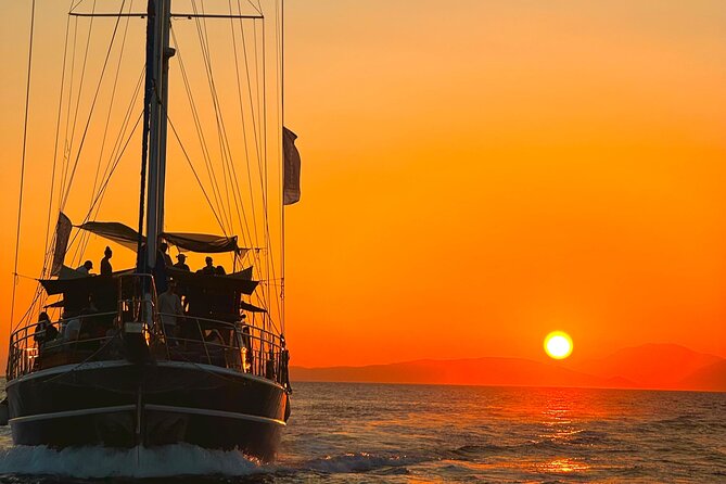 Athens Sunset Dinner Cruise – Swim Stop, Dinner & Open Bar - Key points to know before you book