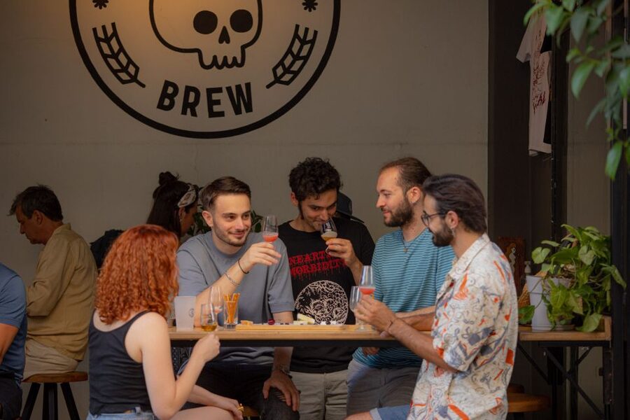Athens: Walk and Beer Tasting - Meeting at Monastiraki Square