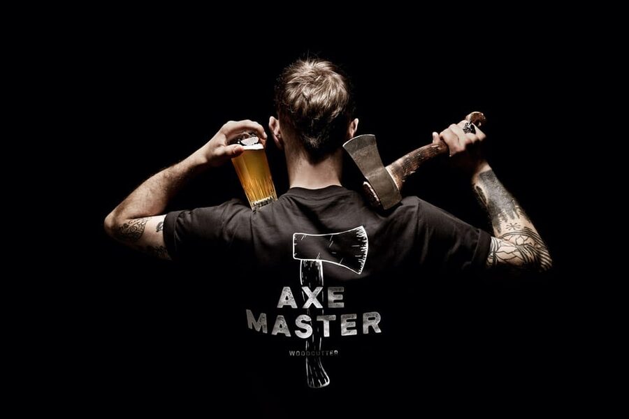Axe Throwing Experience - Key points to know before you book